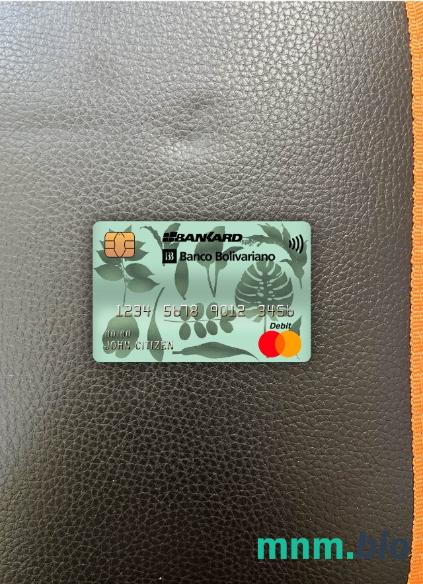 Ecuador Banco Bolivariano wygląd zdjęcia mastercard skan PSD + zdjęcie